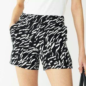 Nine West Mid-Rise Pull-On Shorts Broken Zebra Design - NWT!